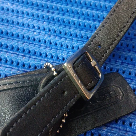 Coach - Picture 7 of 7